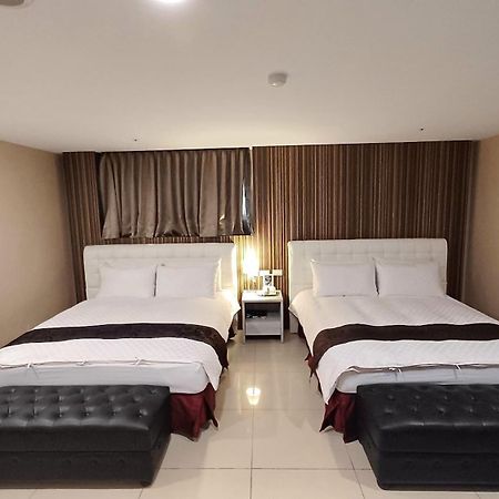 Sa-Yo Hotel - Pier 2 Kaohsiung Esterno foto