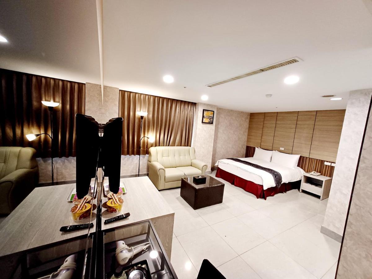 Sa-Yo Hotel - Pier 2 Kaohsiung Esterno foto